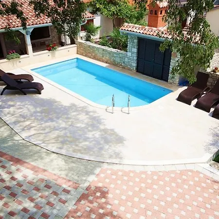 Apartman Casa Dino Krnica